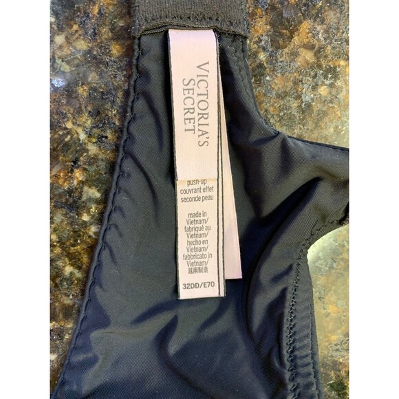 Victoria’s Secret T-Shirt Push-Up Full Coverage Bra Black/Pink/Gold 32DD EUC - Picture 9 of 12